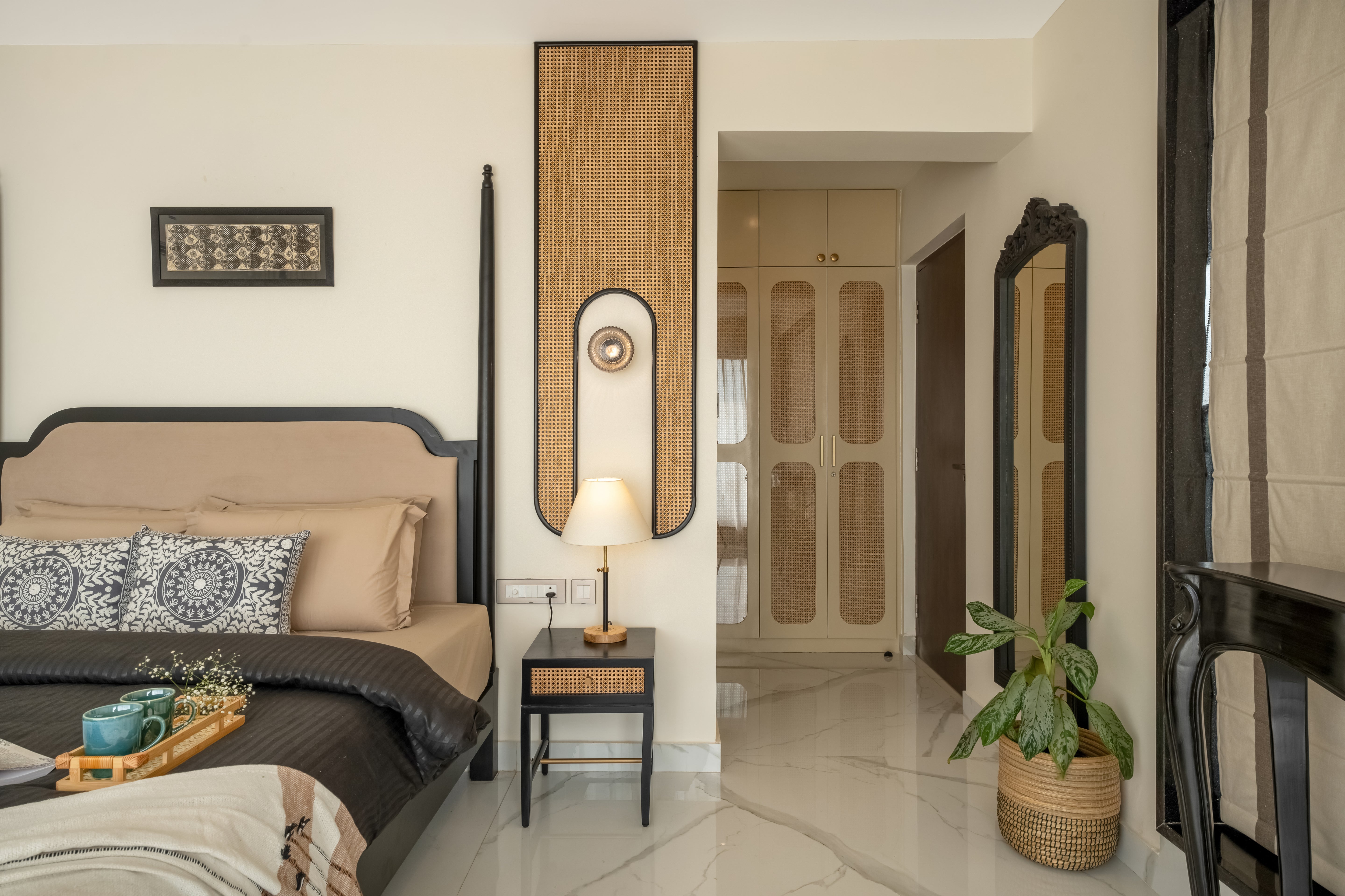 3 BHK LUXURY SEA FACING APARTMENT