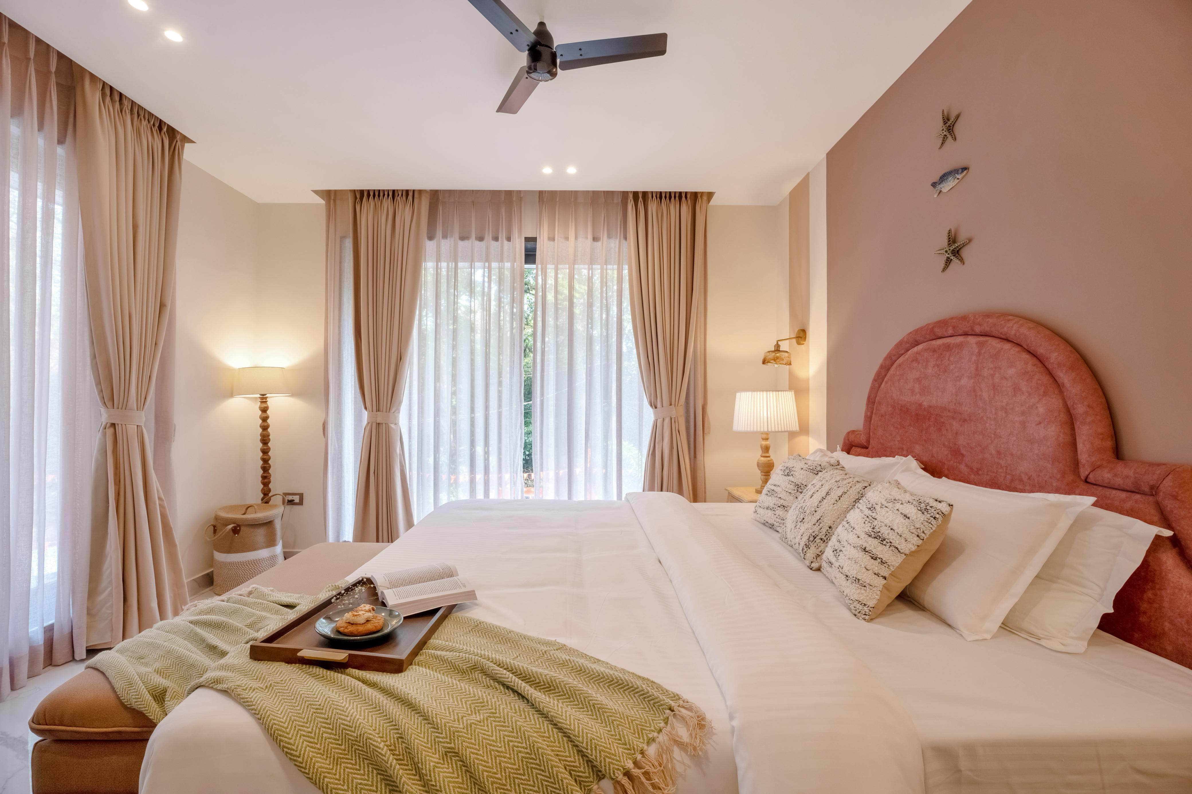 3 BHK LUXURY SEA FACING APARTMENT